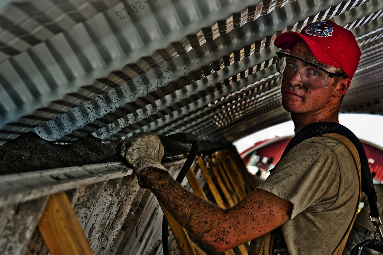 decoration image: factory worker